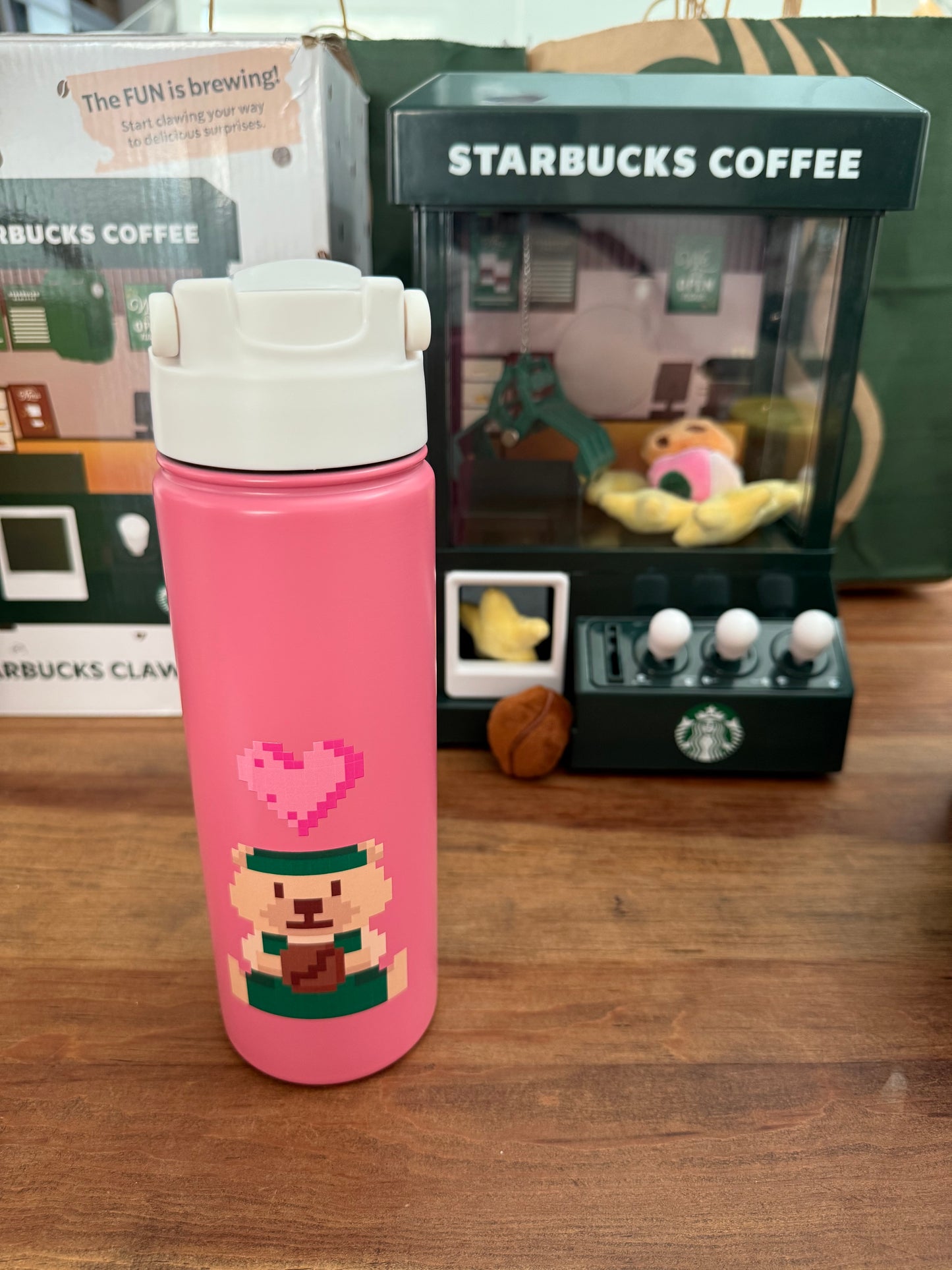 2025 Starbucks Bearista Game botella agua rosa 20 oz
