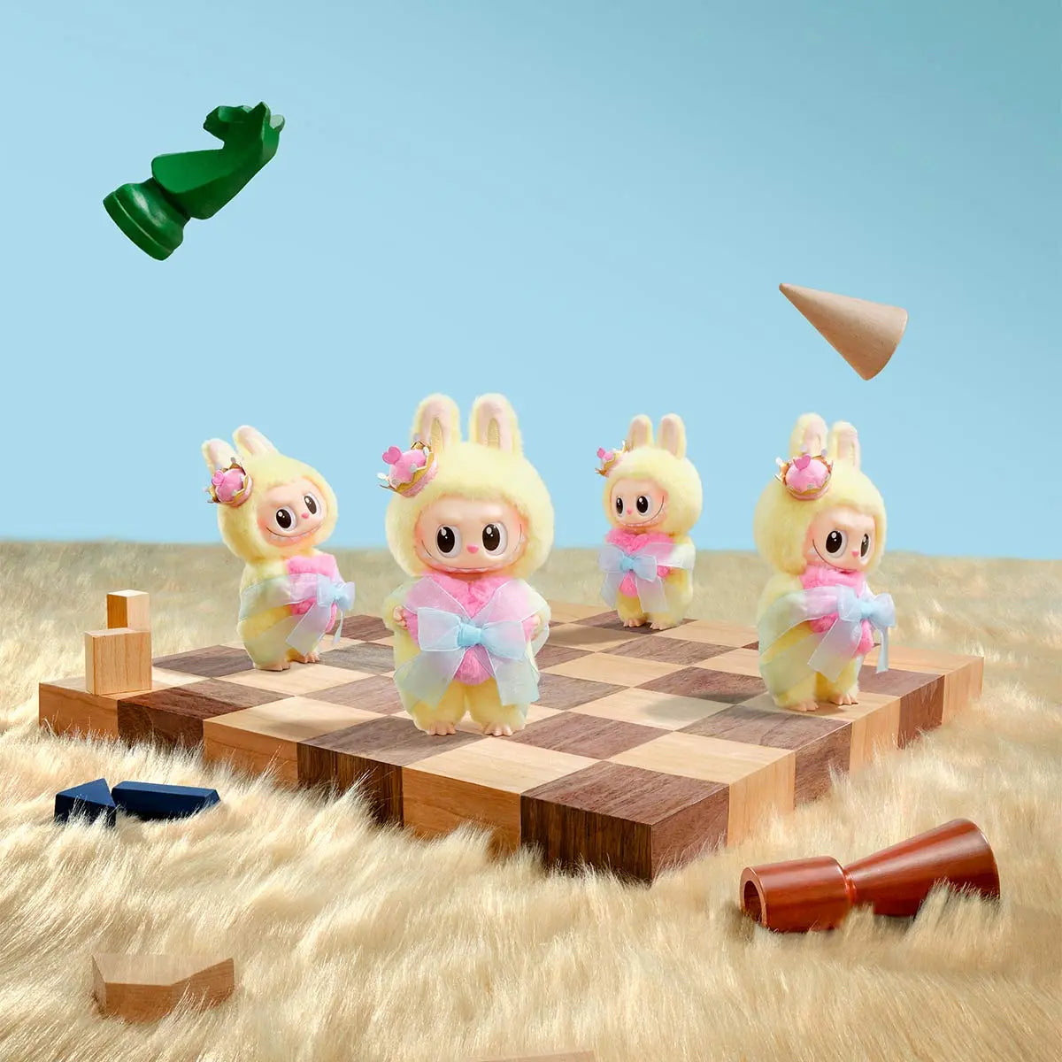 POP MART   THE MONSTERS Let's Checkmate Series-Vinyl Plush Hanging Card