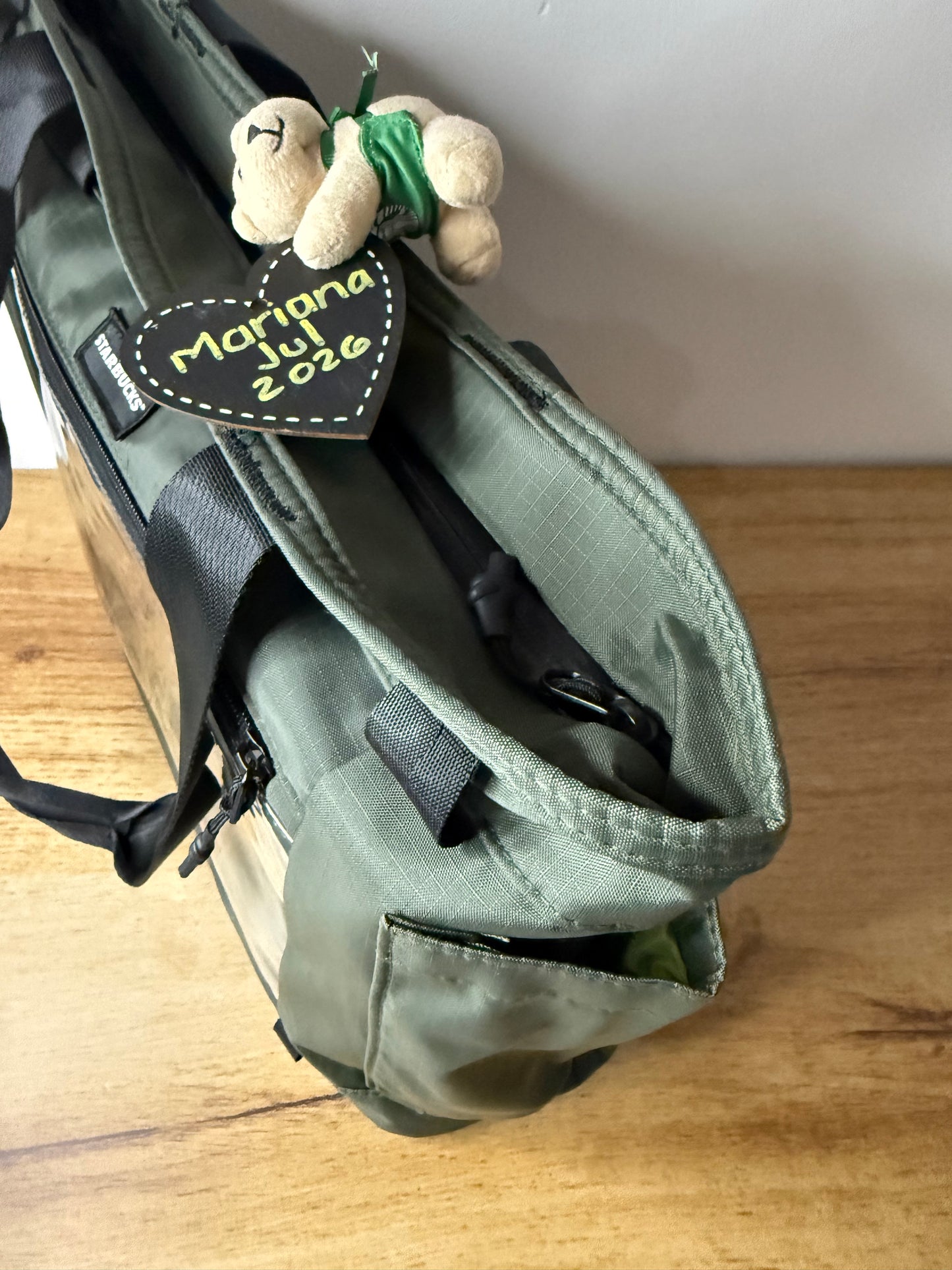 2026 STARBUCKS MALASIA BOLSA GRANDE